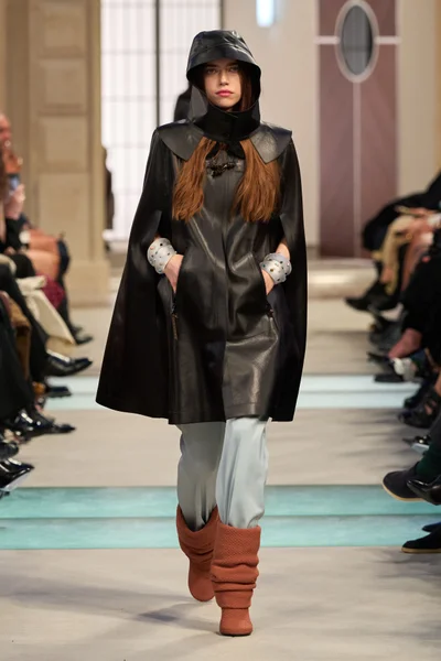 Look 38